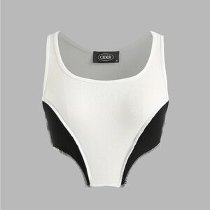 Cider black and white crop top